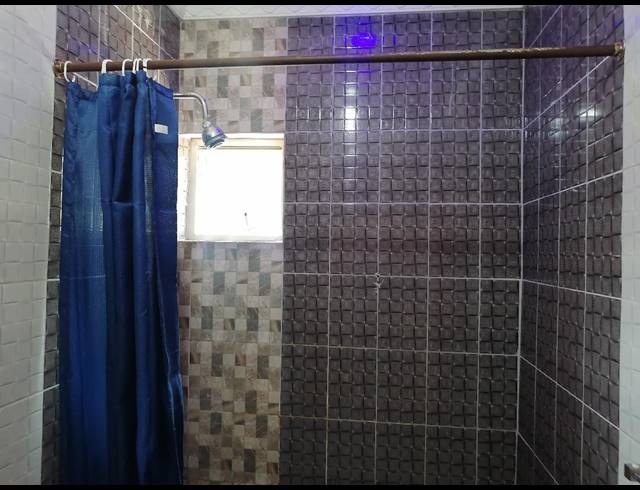 1 bed property to rent in WINCHESTER HILLS